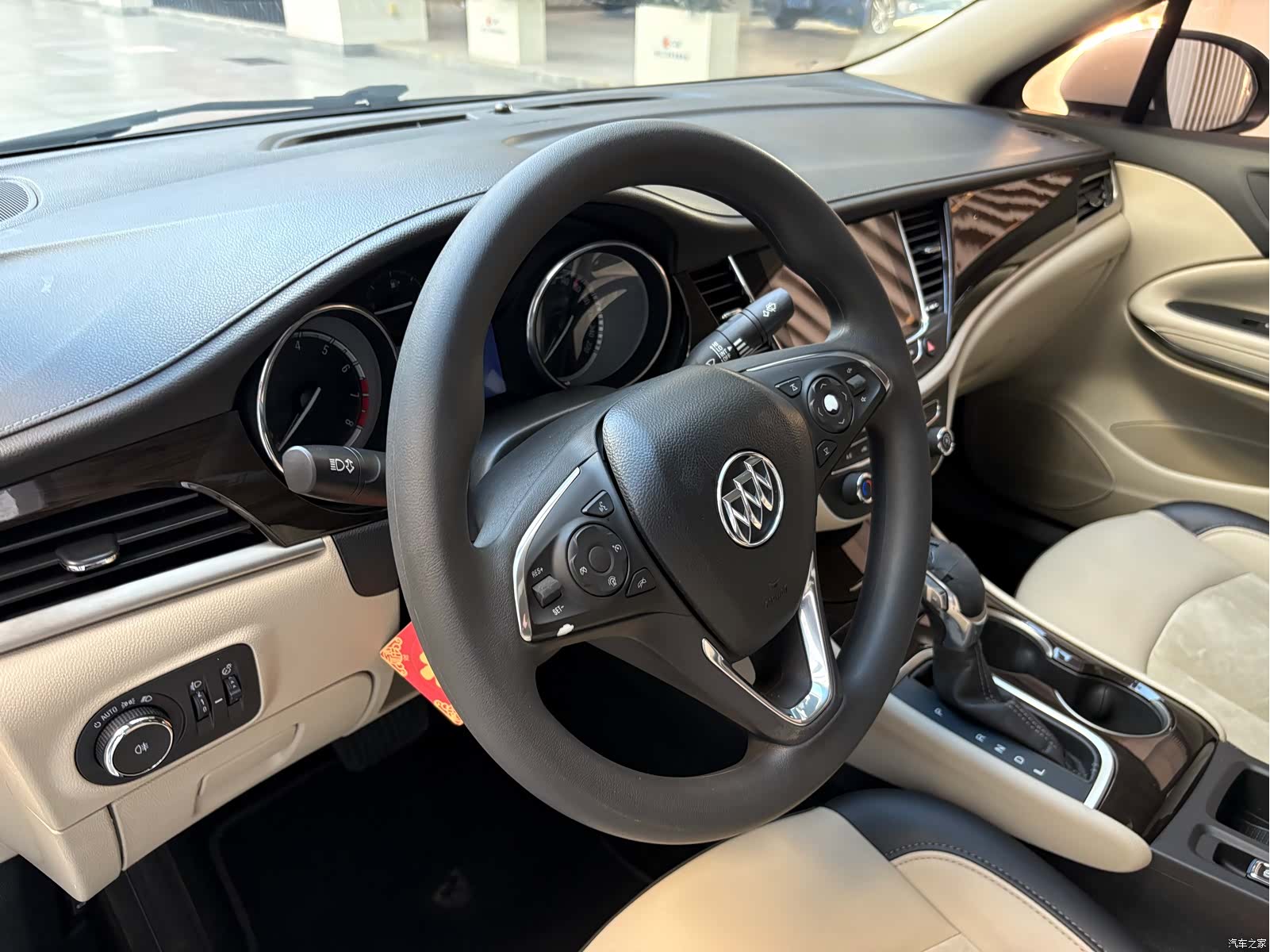 Buick Verano, 2018 7