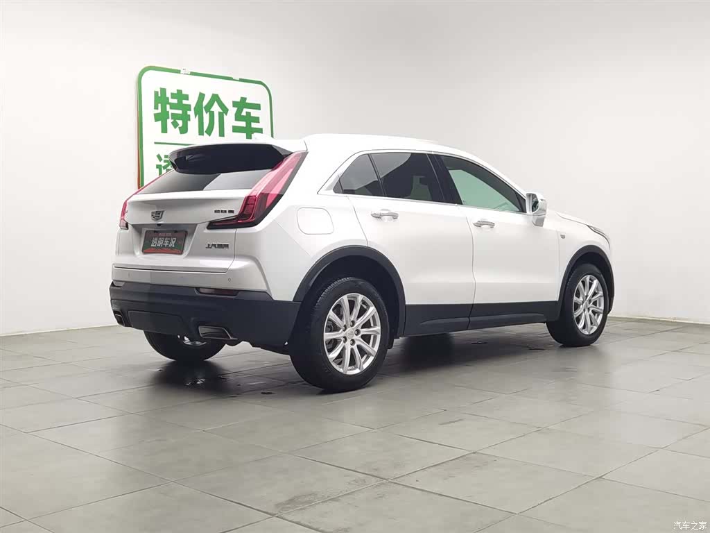 Cadillac XT4, 2020 2