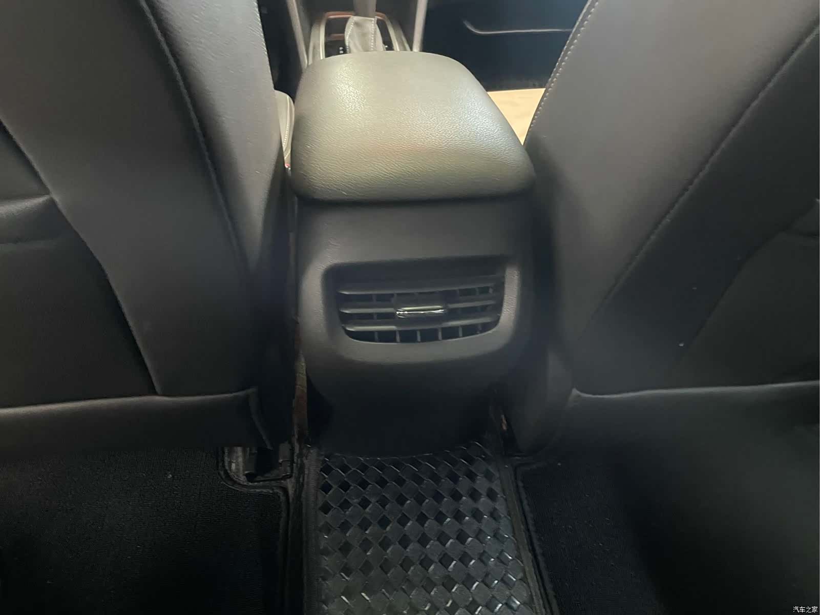 Chevrolet 320, 2022 14