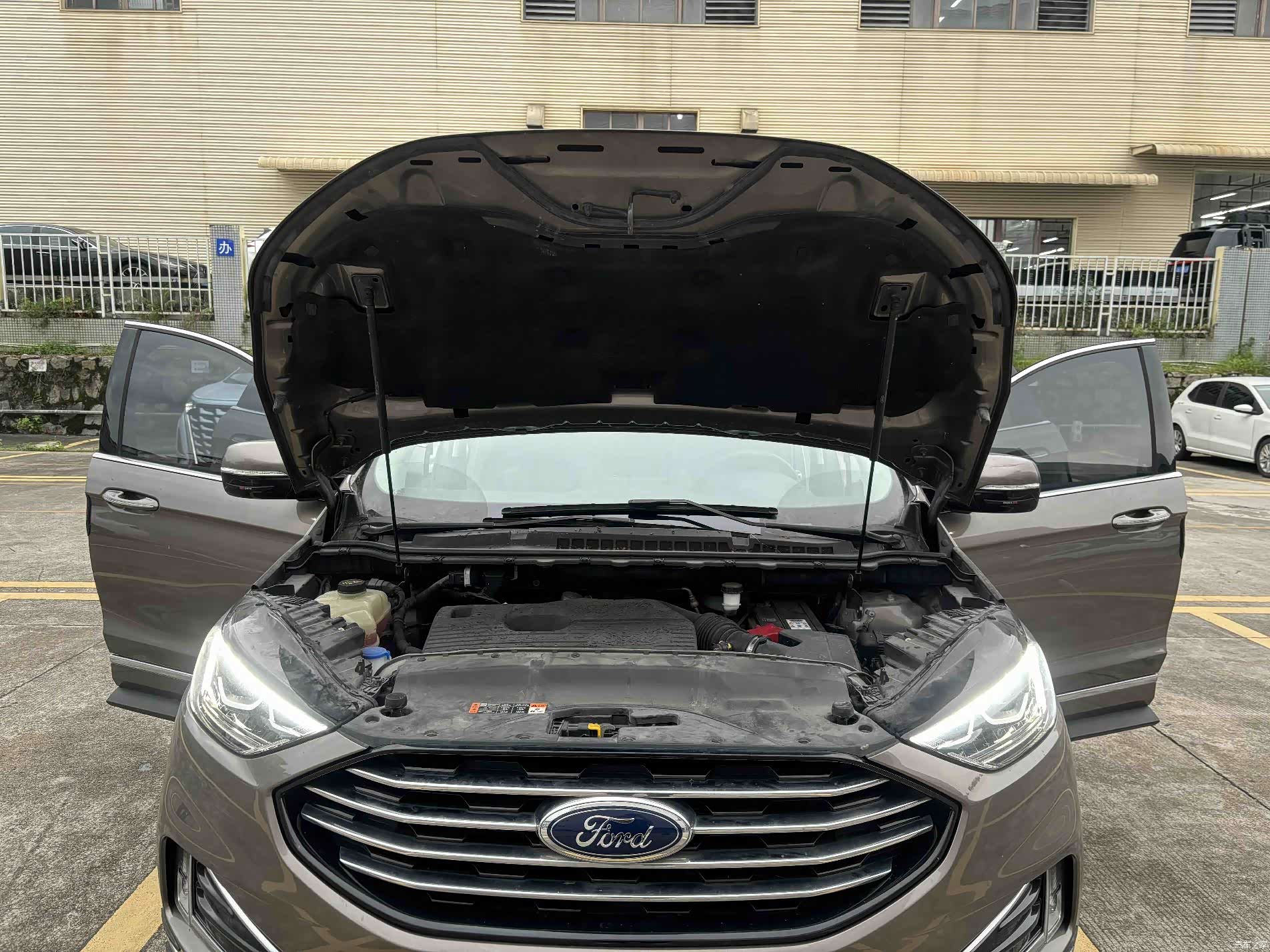 Ford Edge, 2020 7