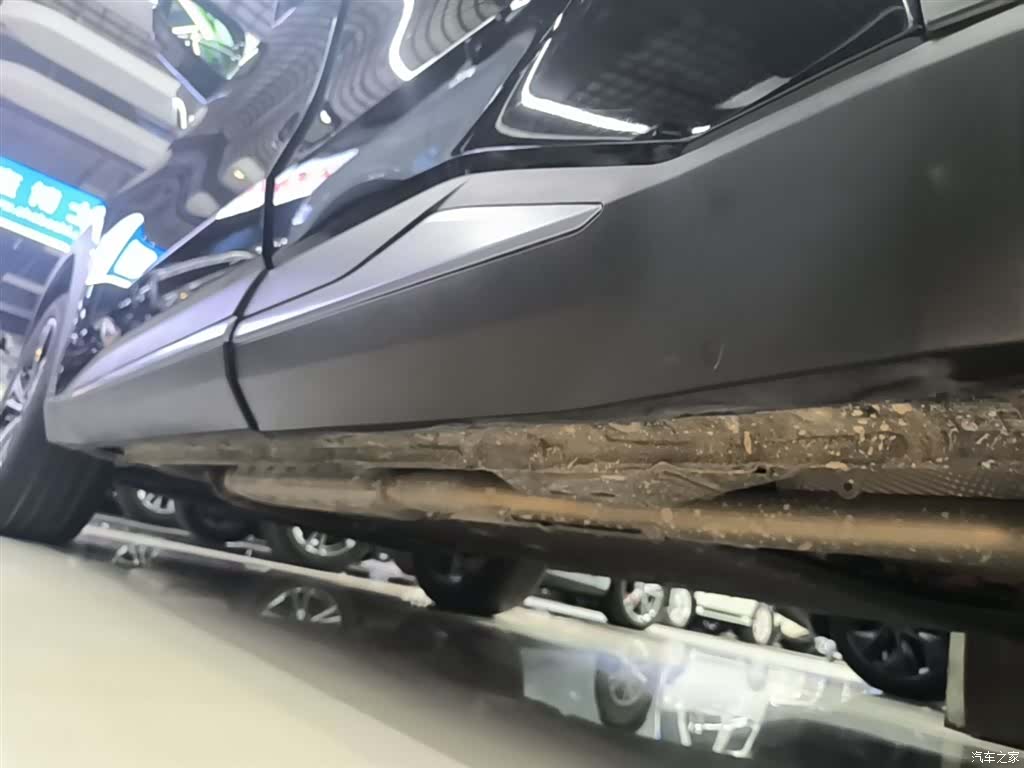 Geely Galaxy L7, 2024 22
