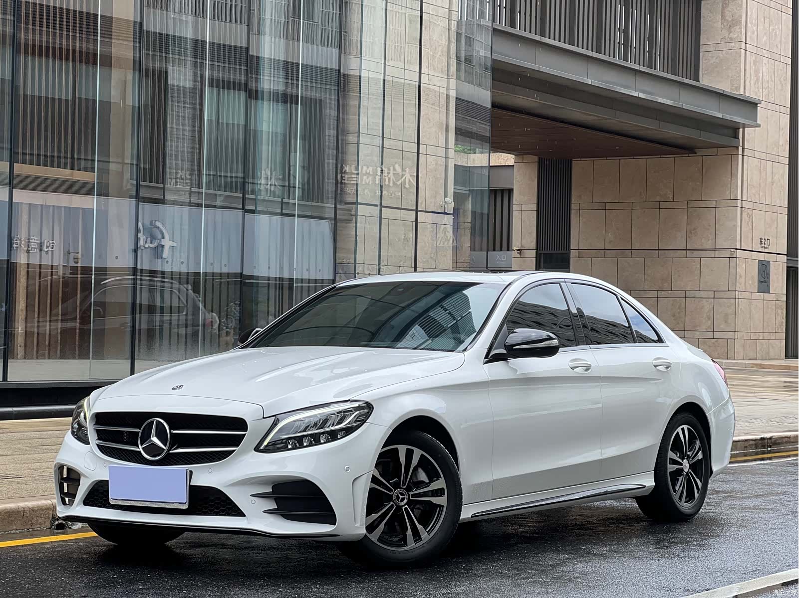 Mercedes-Benz C-Class, 2019 1