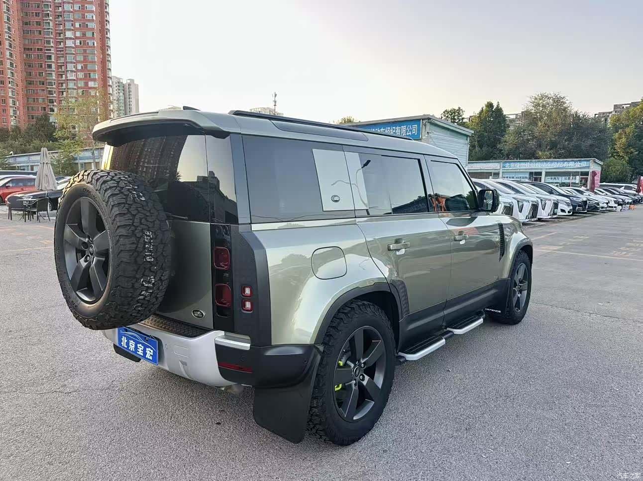 Land Rover Defender, 2021 12