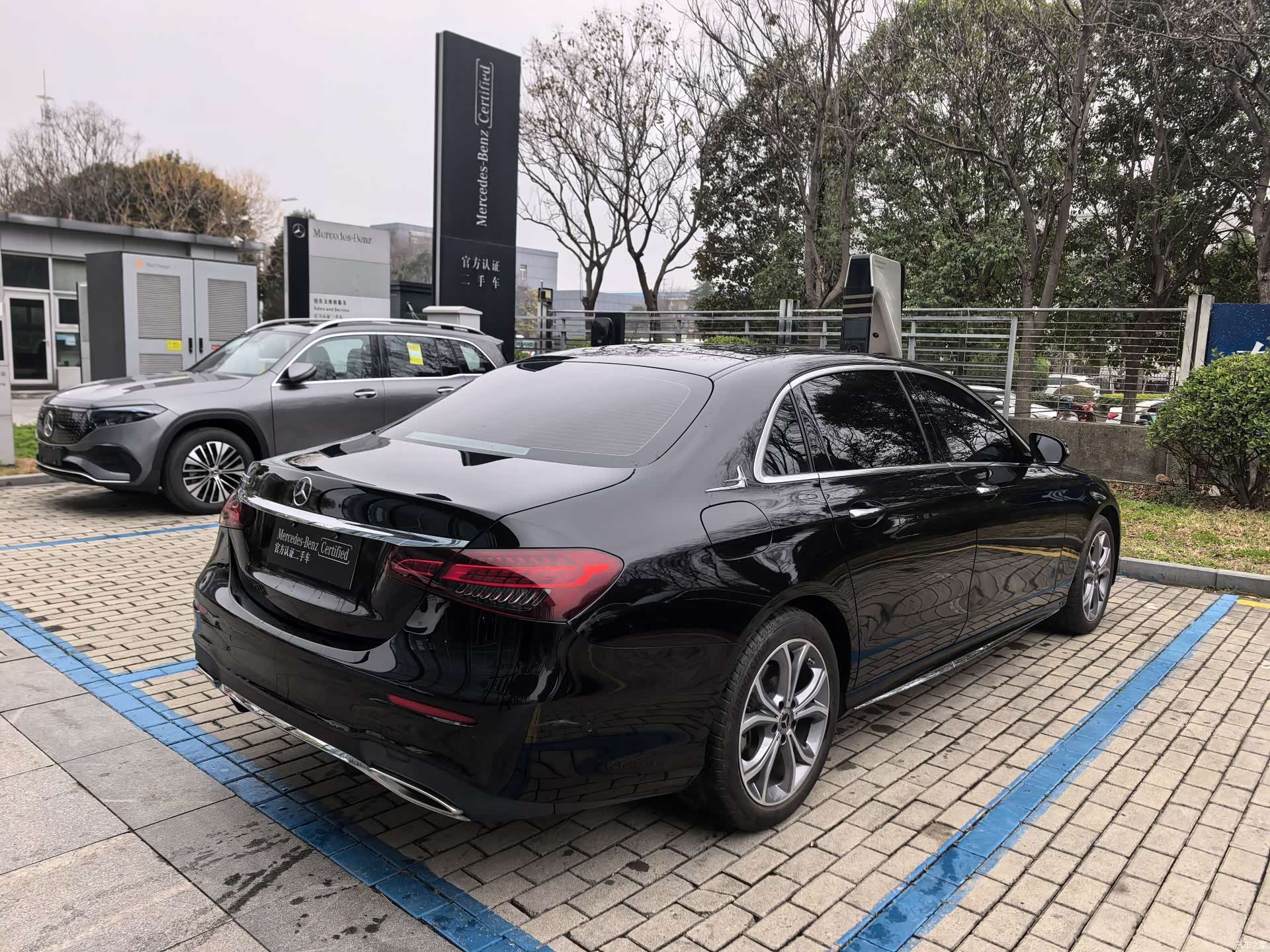 Mercedes-Benz E-Class, 2021 3