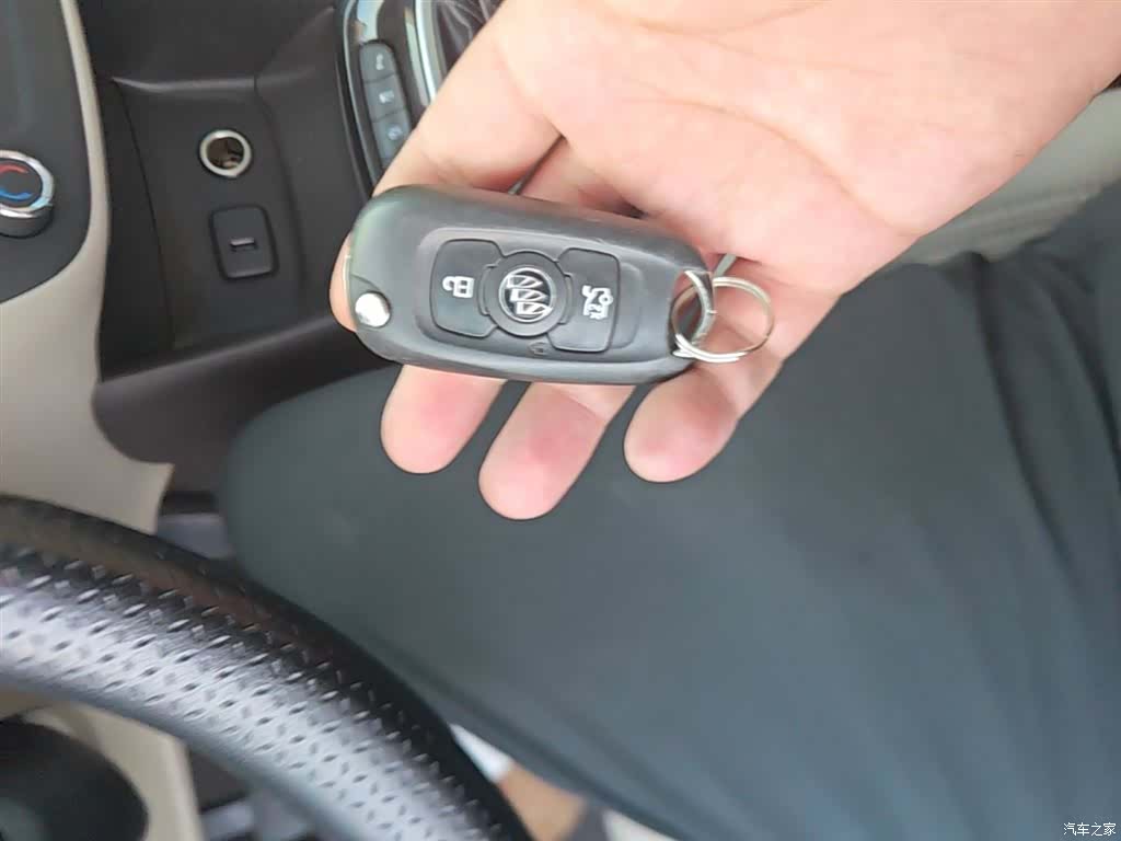 Buick Verano, 2017 9