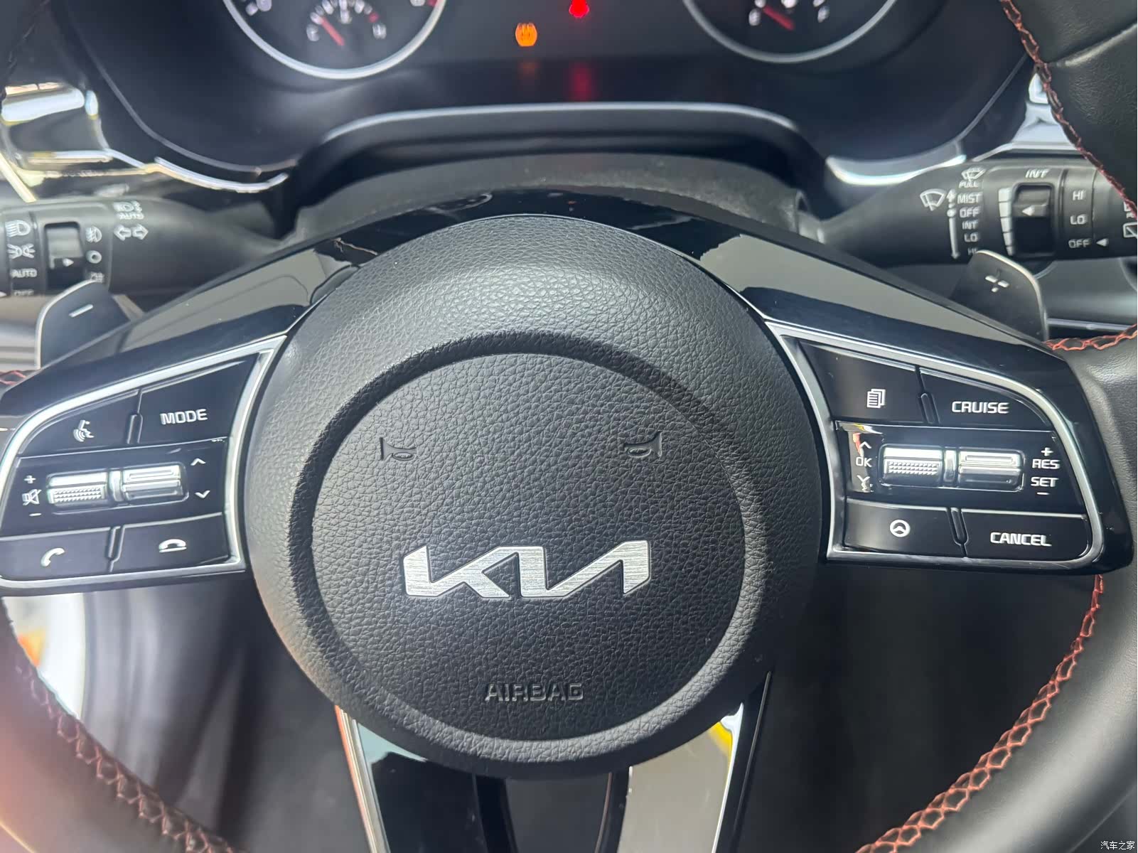 Kia KX3, 2022 15
