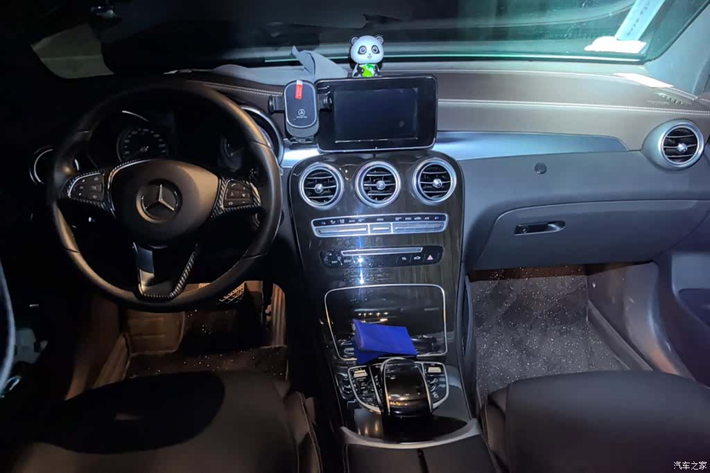 Mercedes-Benz GLC, 2017 12