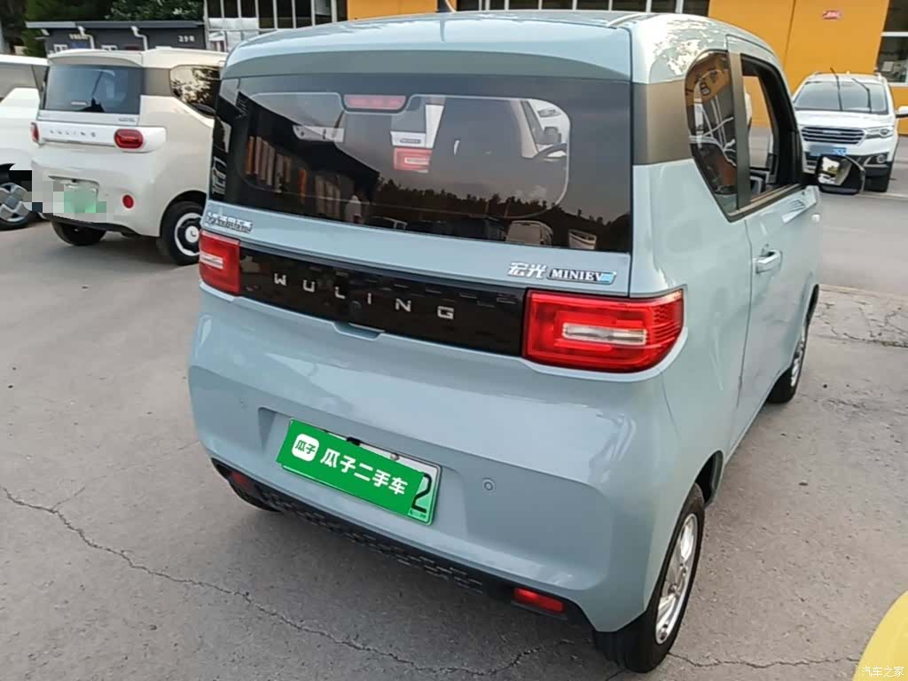 Wuling MINIEV, 2021 7