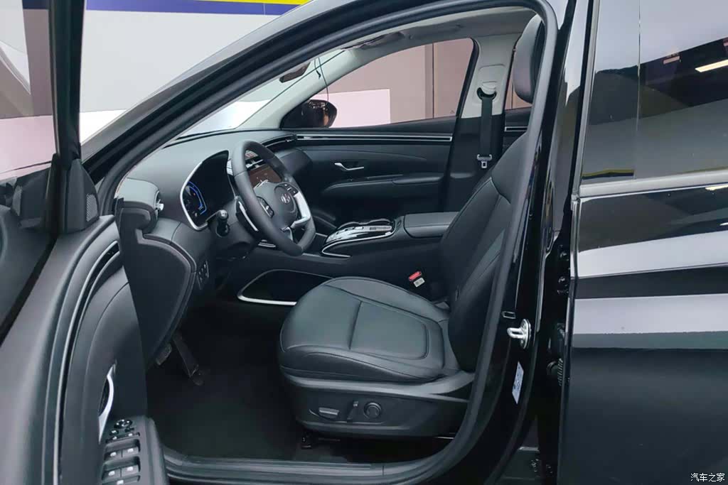Hyundai Tucson L, 2023 9
