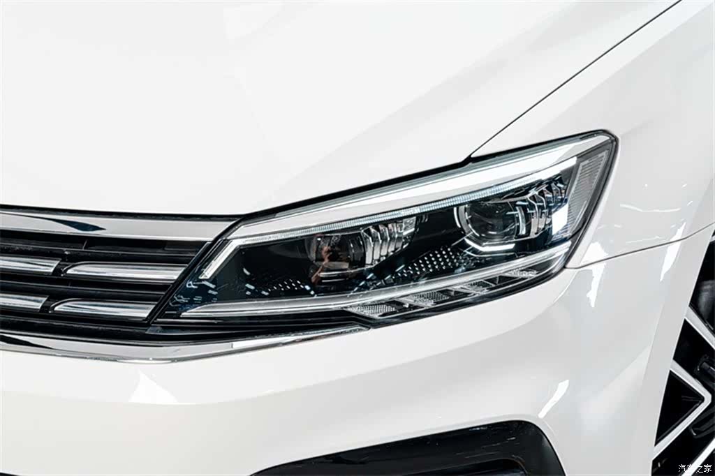 Volkswagen Lamando, 2019 4