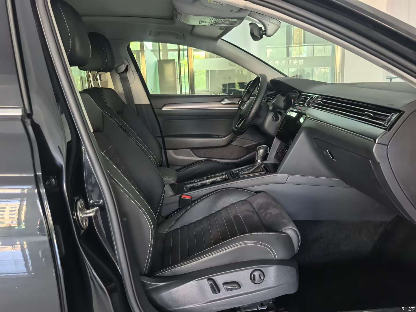 Volkswagen Magotan, 2022 7