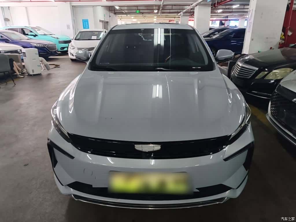 Geely Emgrand, 2023 3