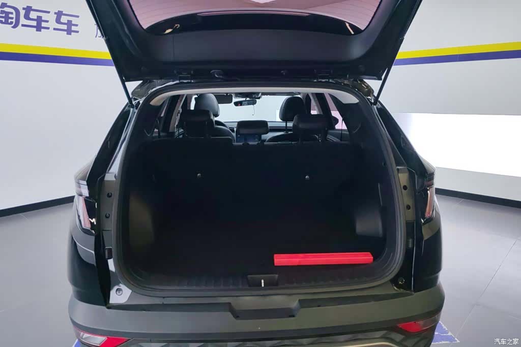 Hyundai Tucson L, 2023 4