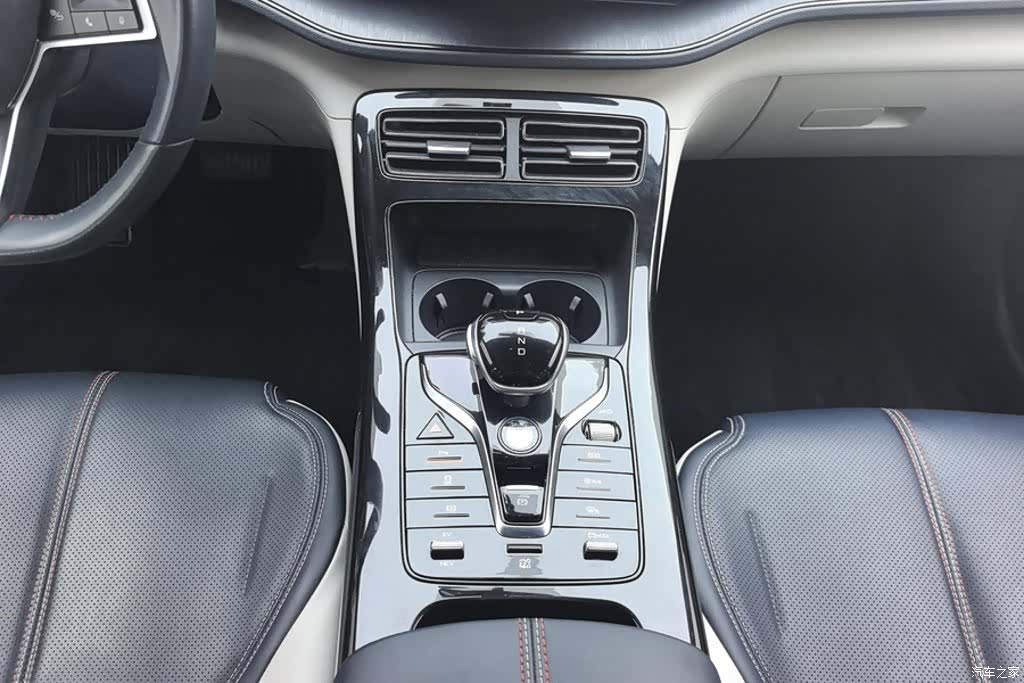 BYD Qin, 2023 16
