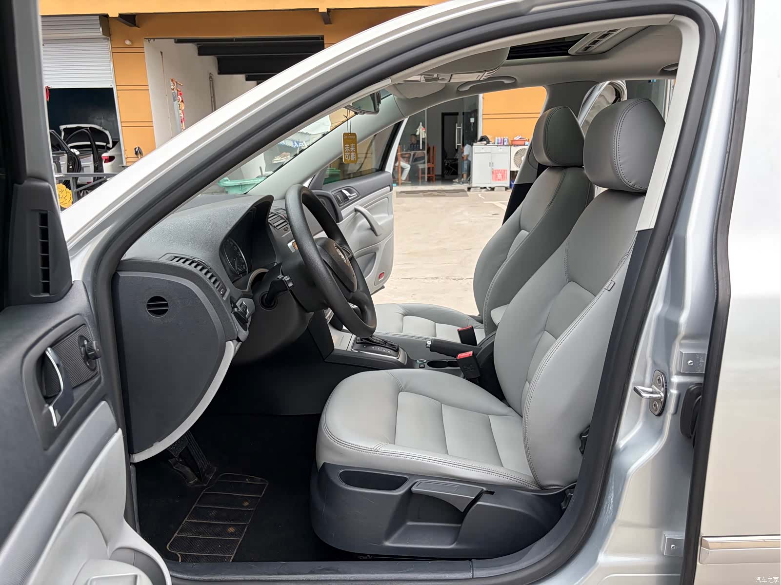 Skoda Octavia, 2014 все фото