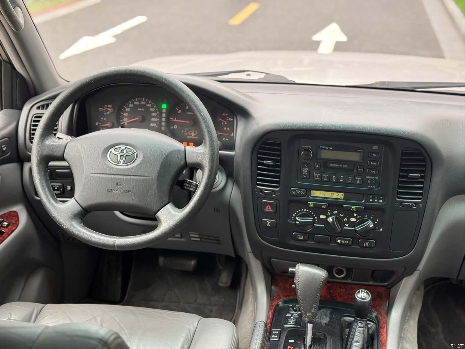Toyota Land Cruiser, 2002 4