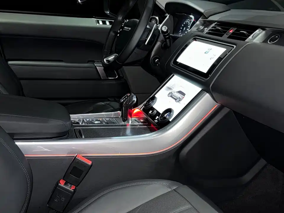 Land Rover Range Rover Sport Land Rover Range Rover Sport