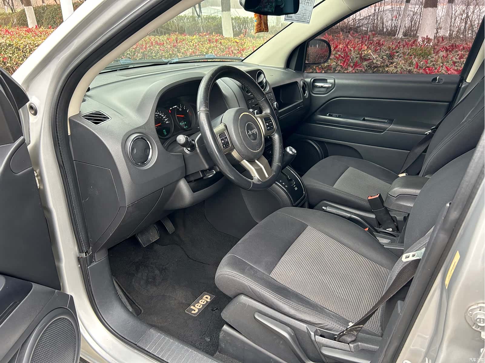Jeep Compass, 2012 8