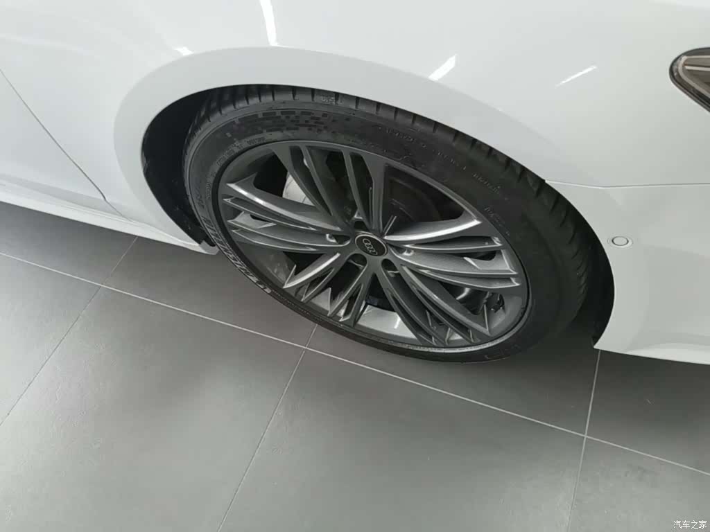 Audi A7, 2022 14