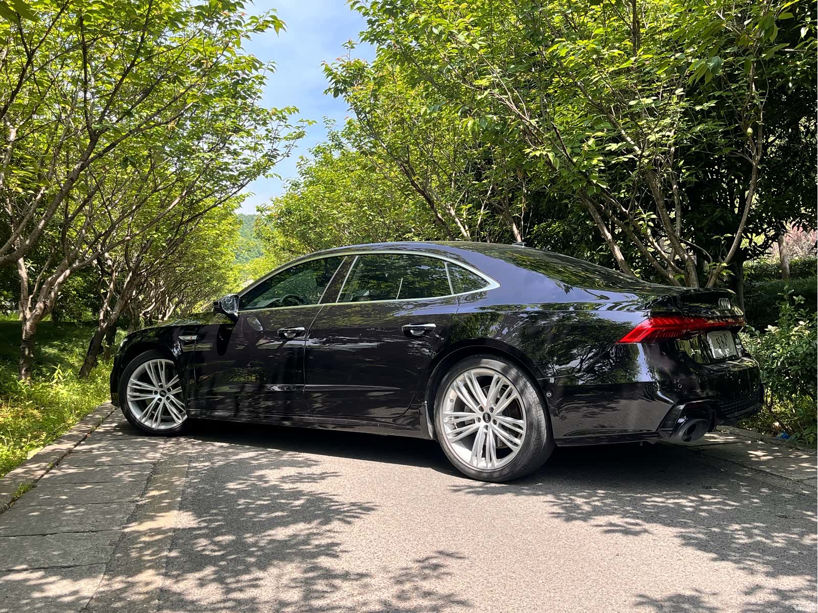 Audi A7L, 2023 2