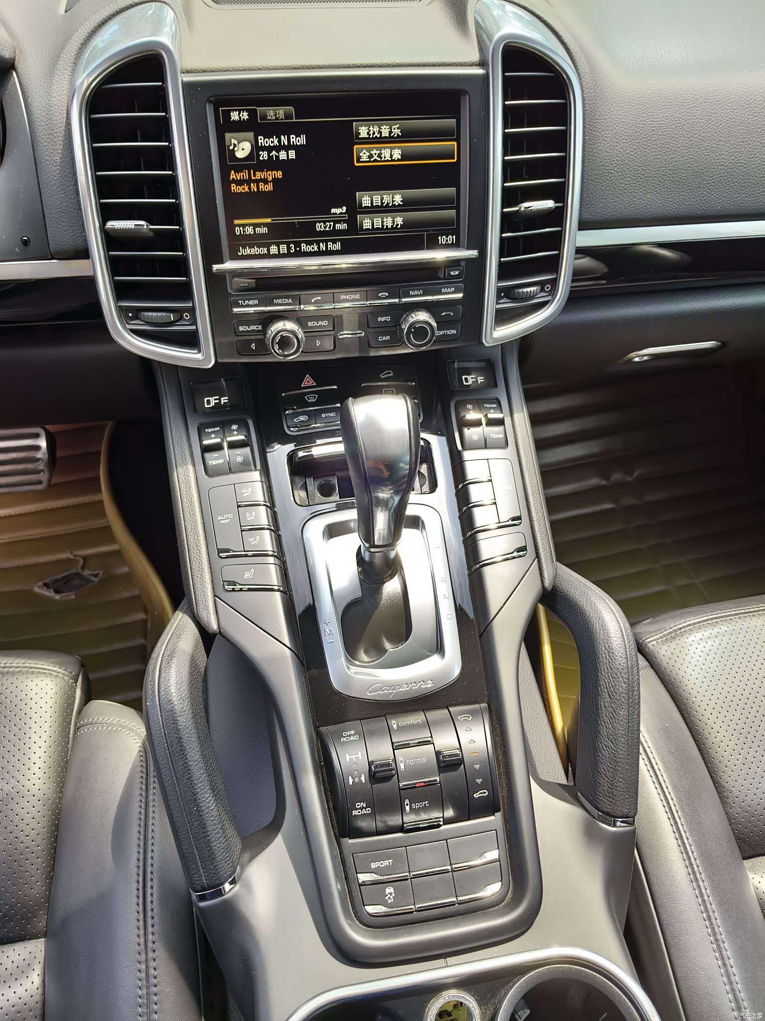 Porsche Cayenne, 2013 10