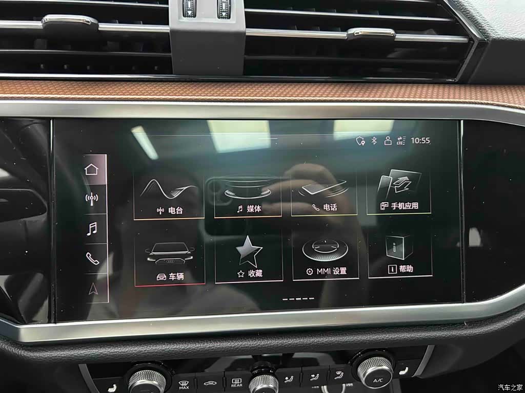 Audi Q3, 2022 6
