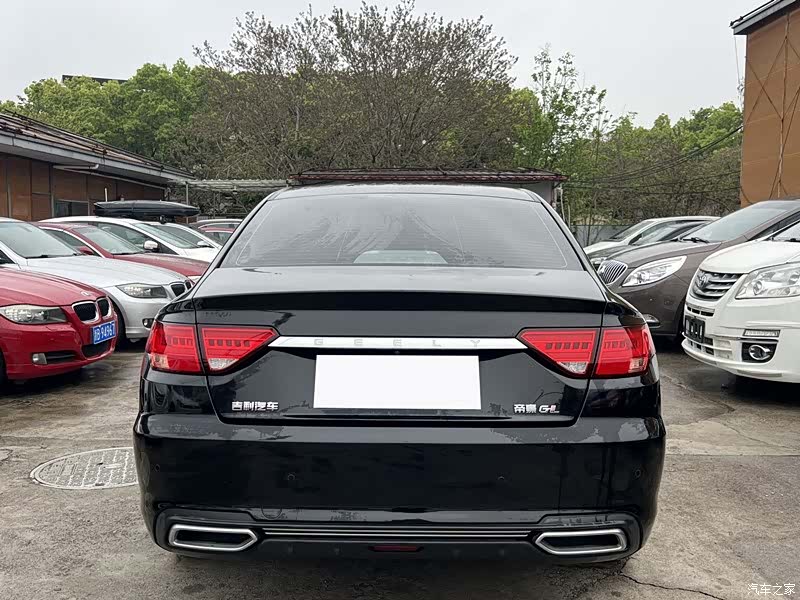 Geely Emgrand, 2019 13