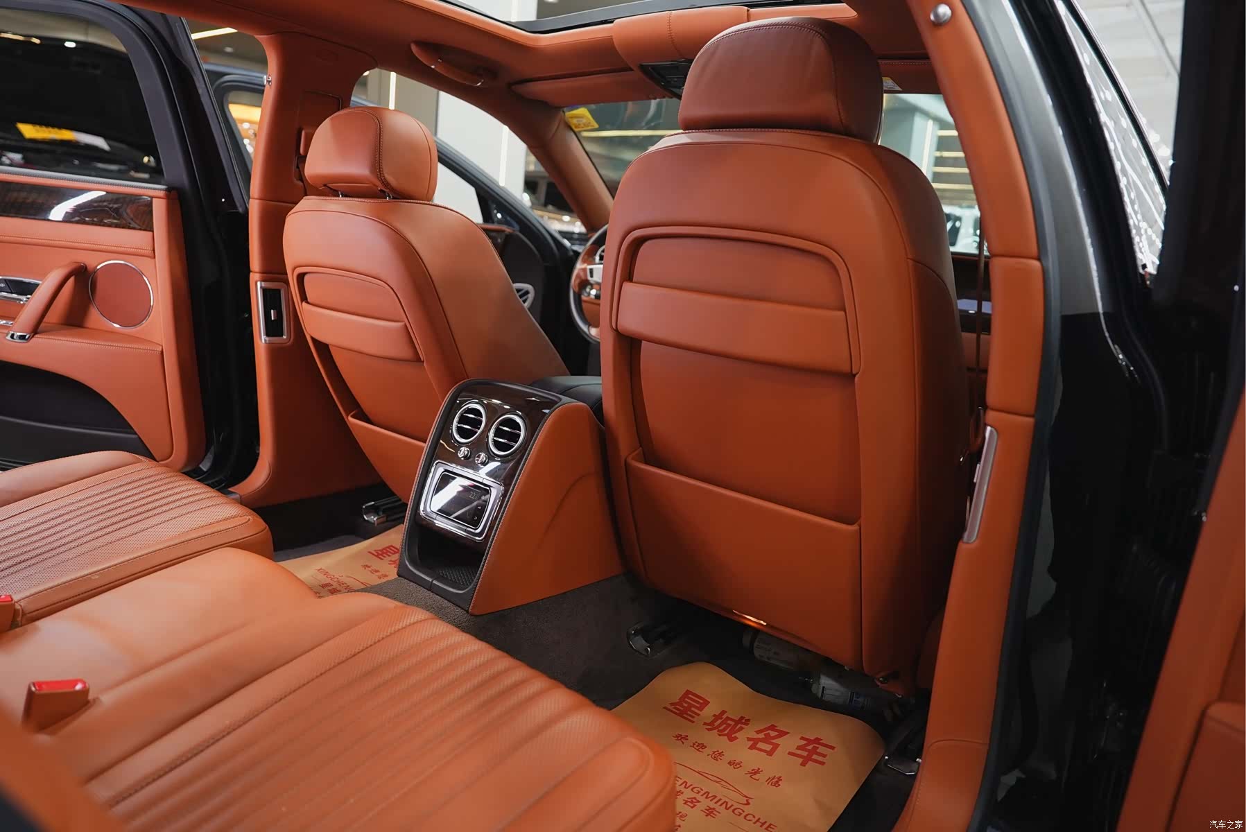 Bentley Flying Spur, 2018 21