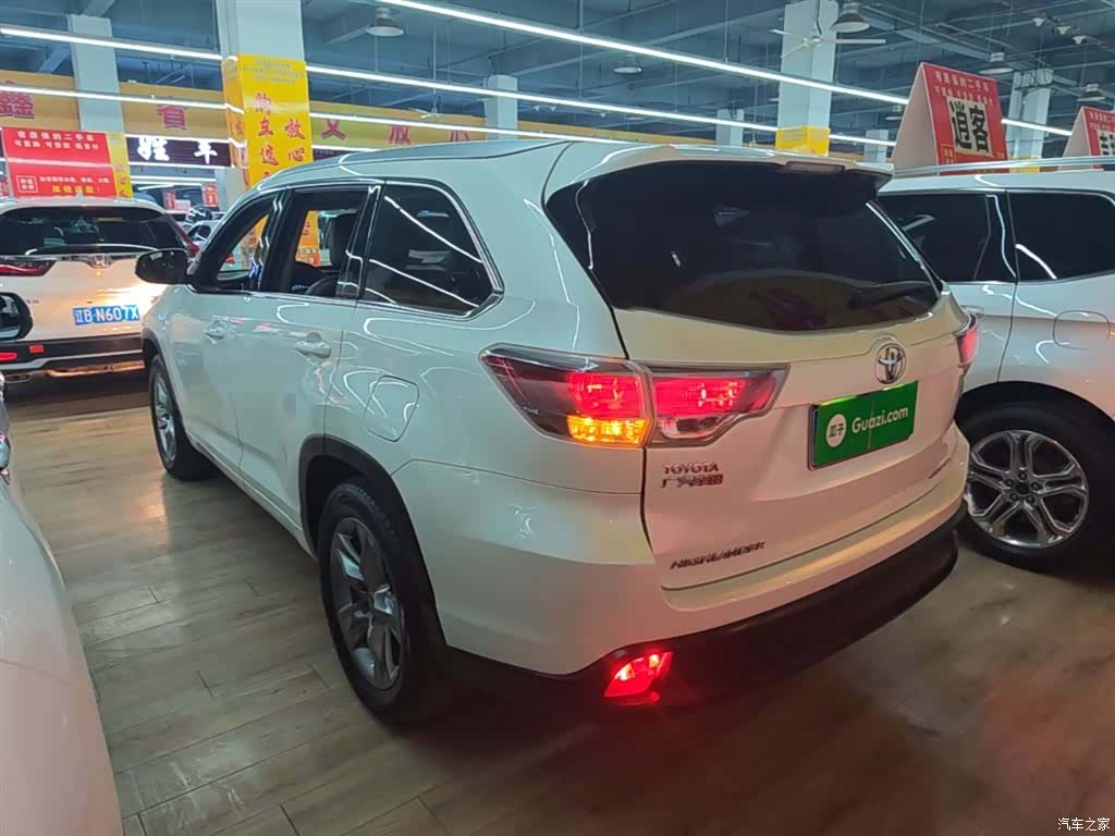 Toyota Highlander, 2016 все фото