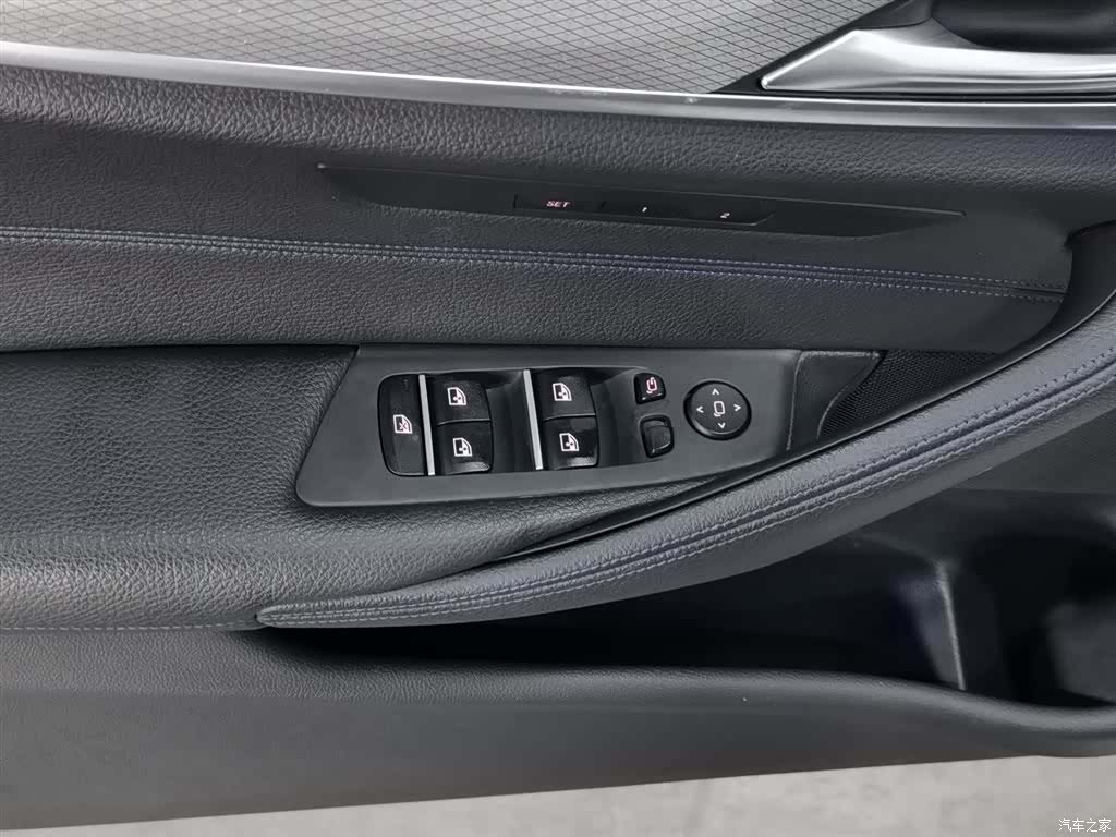BMW 5 Series, 2019 9