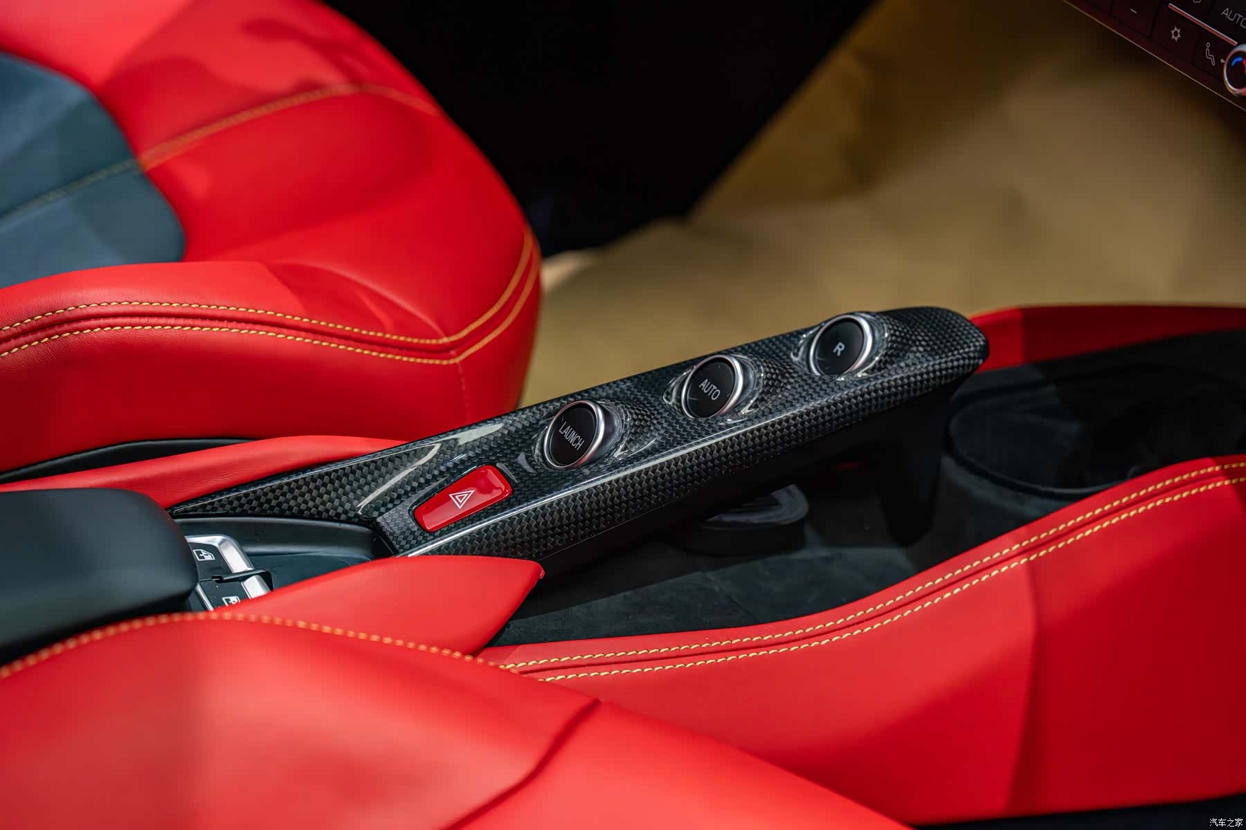 Ferrari F8, 2021 все фото