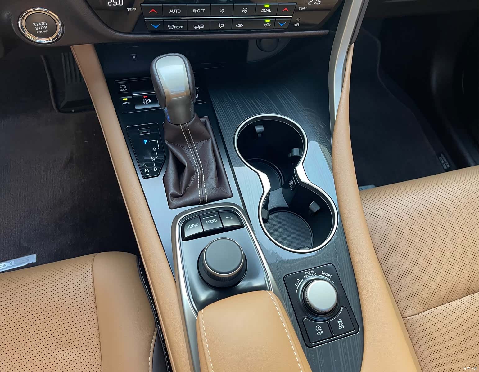 Lexus RX, 2018 11