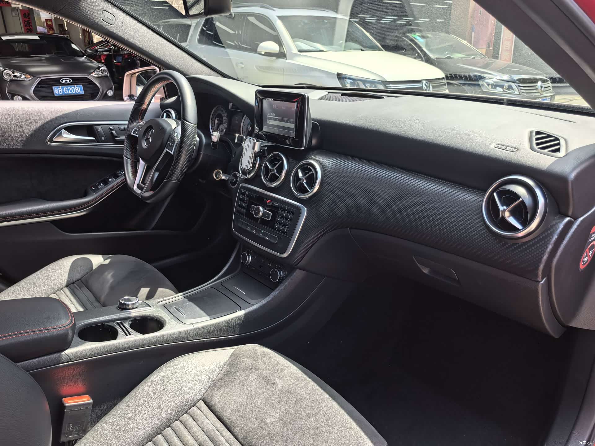 Mercedes-Benz A-Class, 2015 24