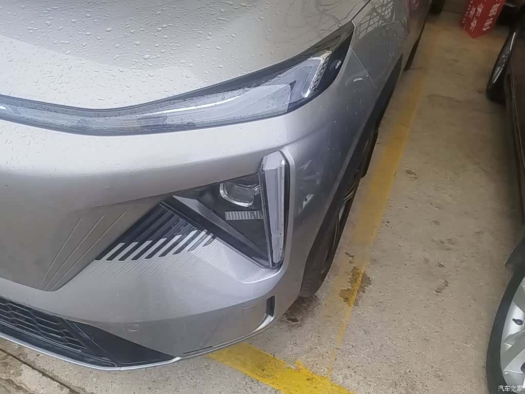 Geely Galaxy L7, 2023 24