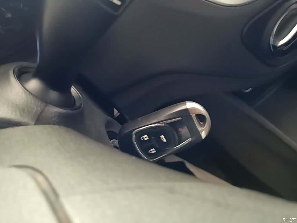Hyundai GLS, 2017 9