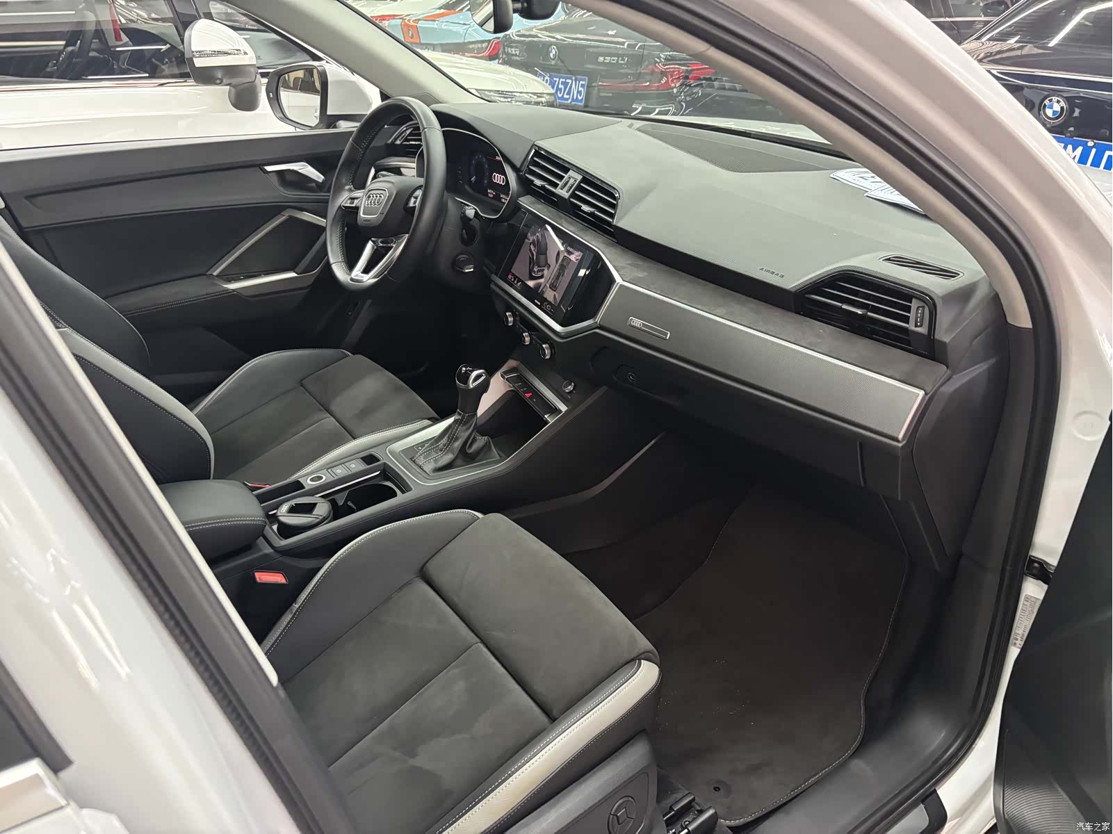 Audi Q3, 2020 6