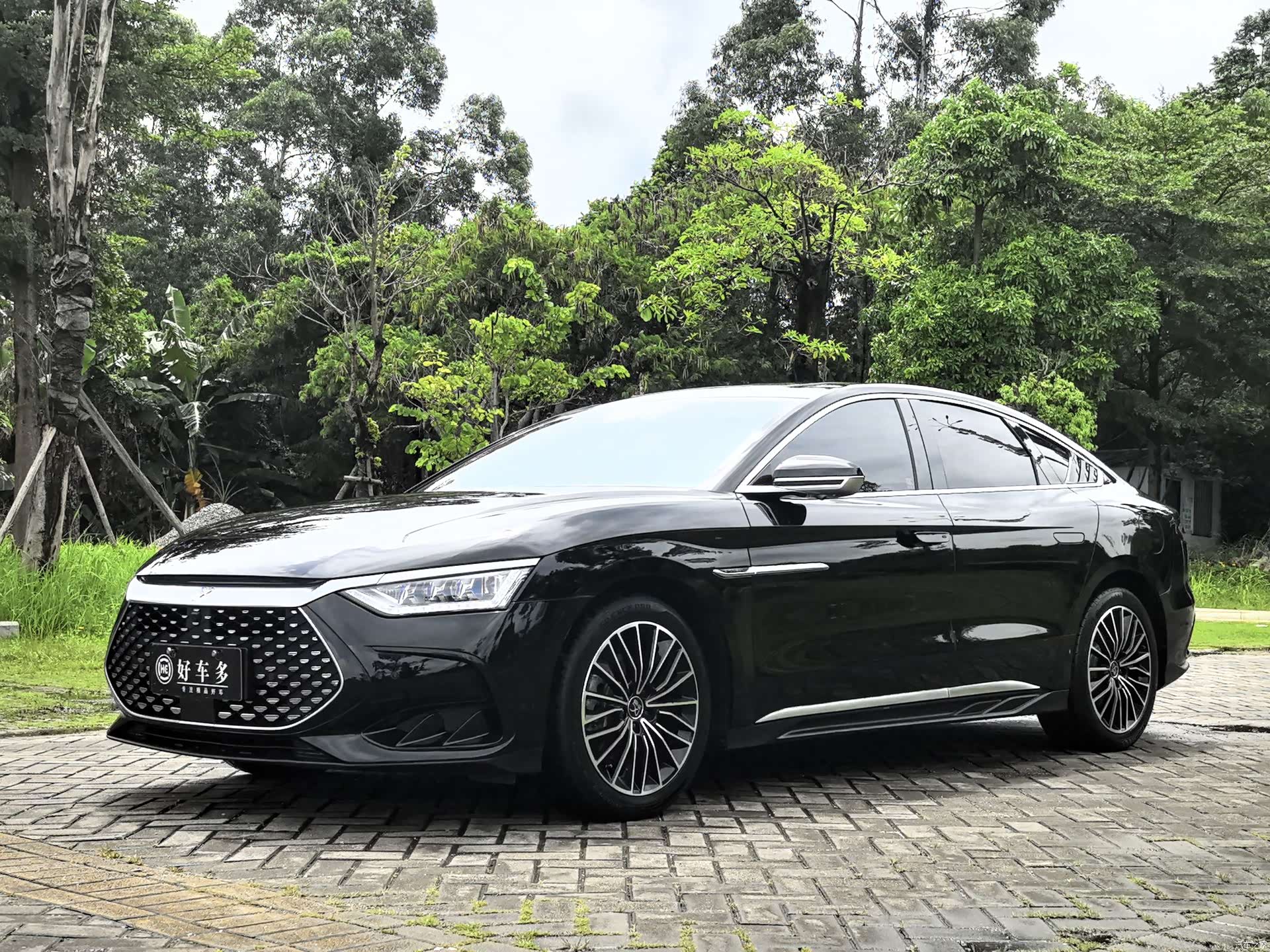 BYD Han, 2022 1
