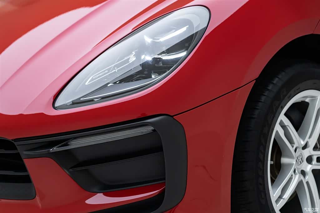 Porsche Macan, 2025 все фото