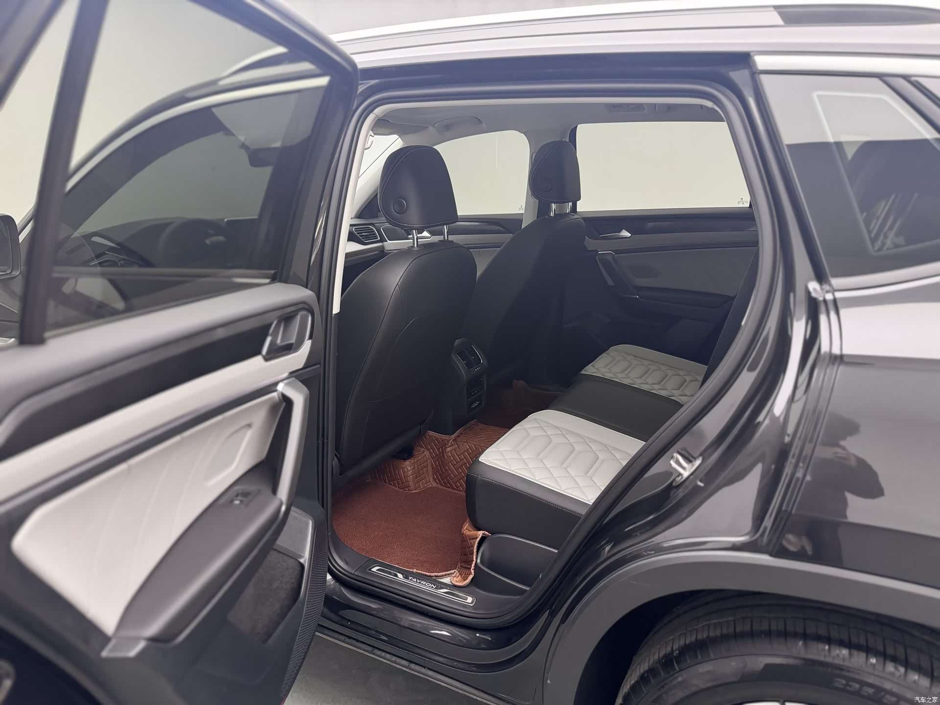 Volkswagen Tayron, 2023 13