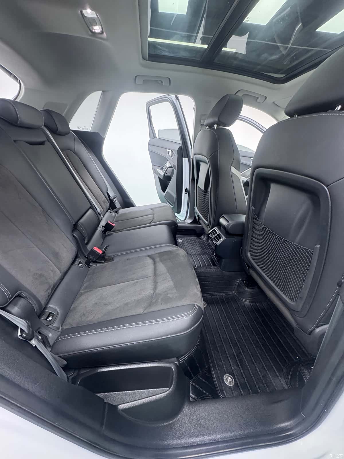 Audi Q3, 2022 14