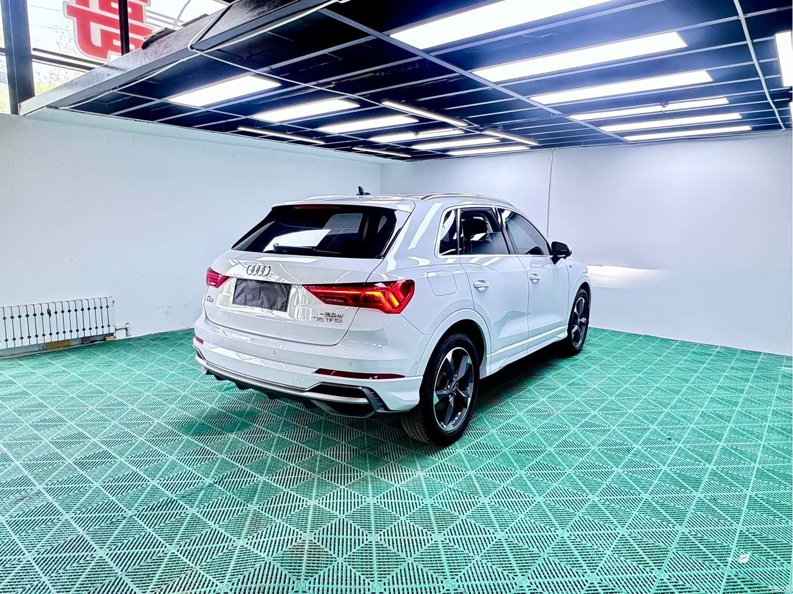 Audi Q3, 2022 6