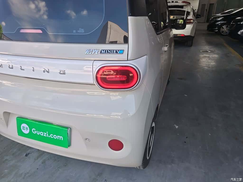 Wuling MINIEV, 2024 8