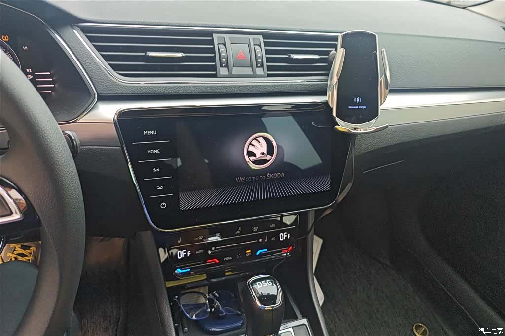Skoda Superb, 2024 13