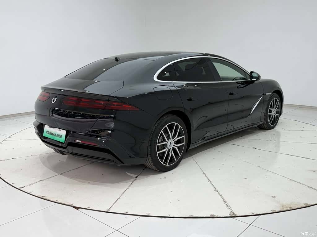 Denza Z9, 2024 8