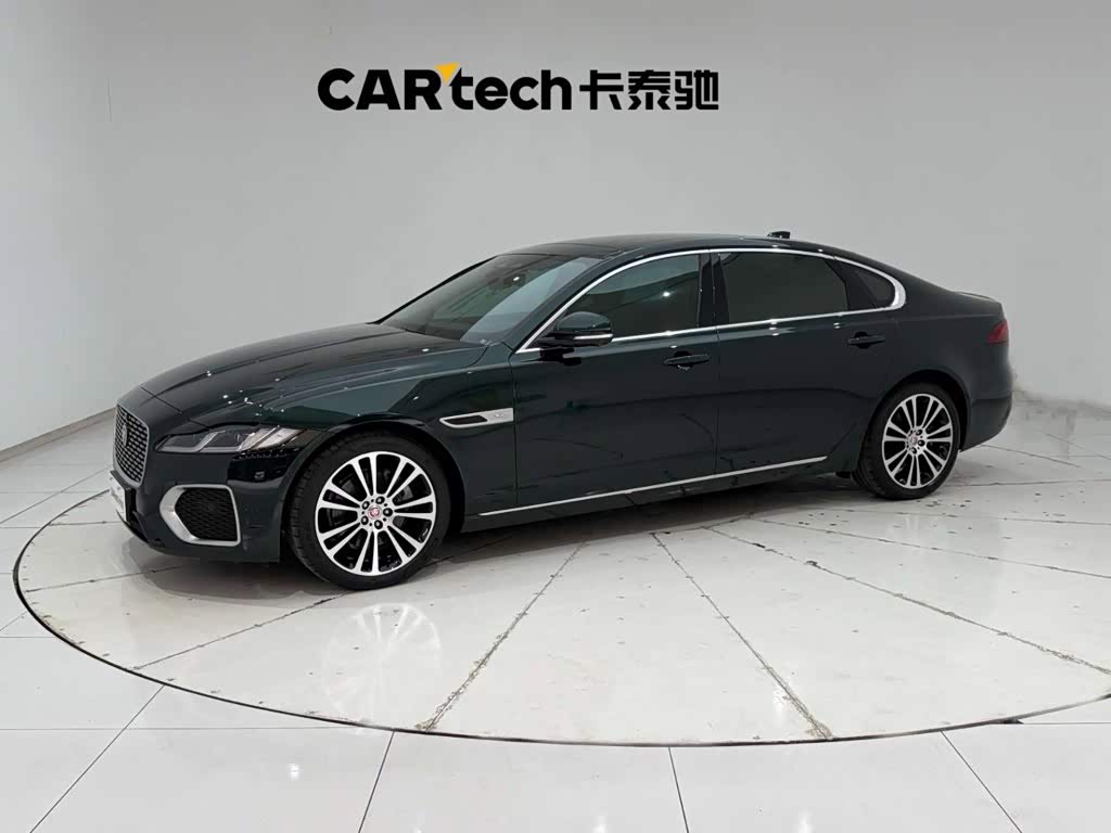 Jaguar XFL