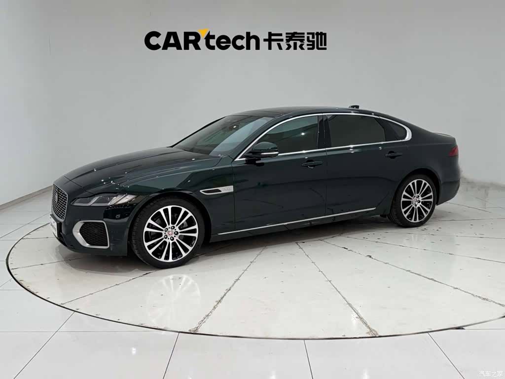 Jaguar XFL