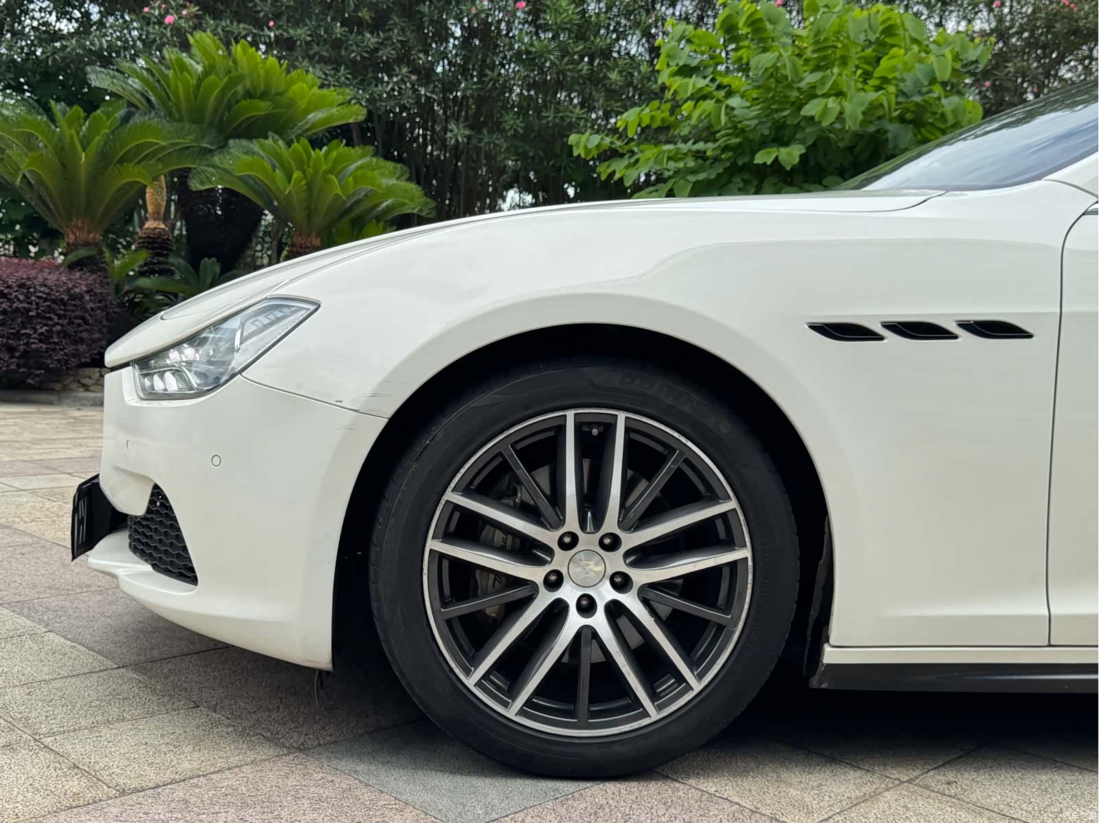 Maserati Ghibli, 2016 4