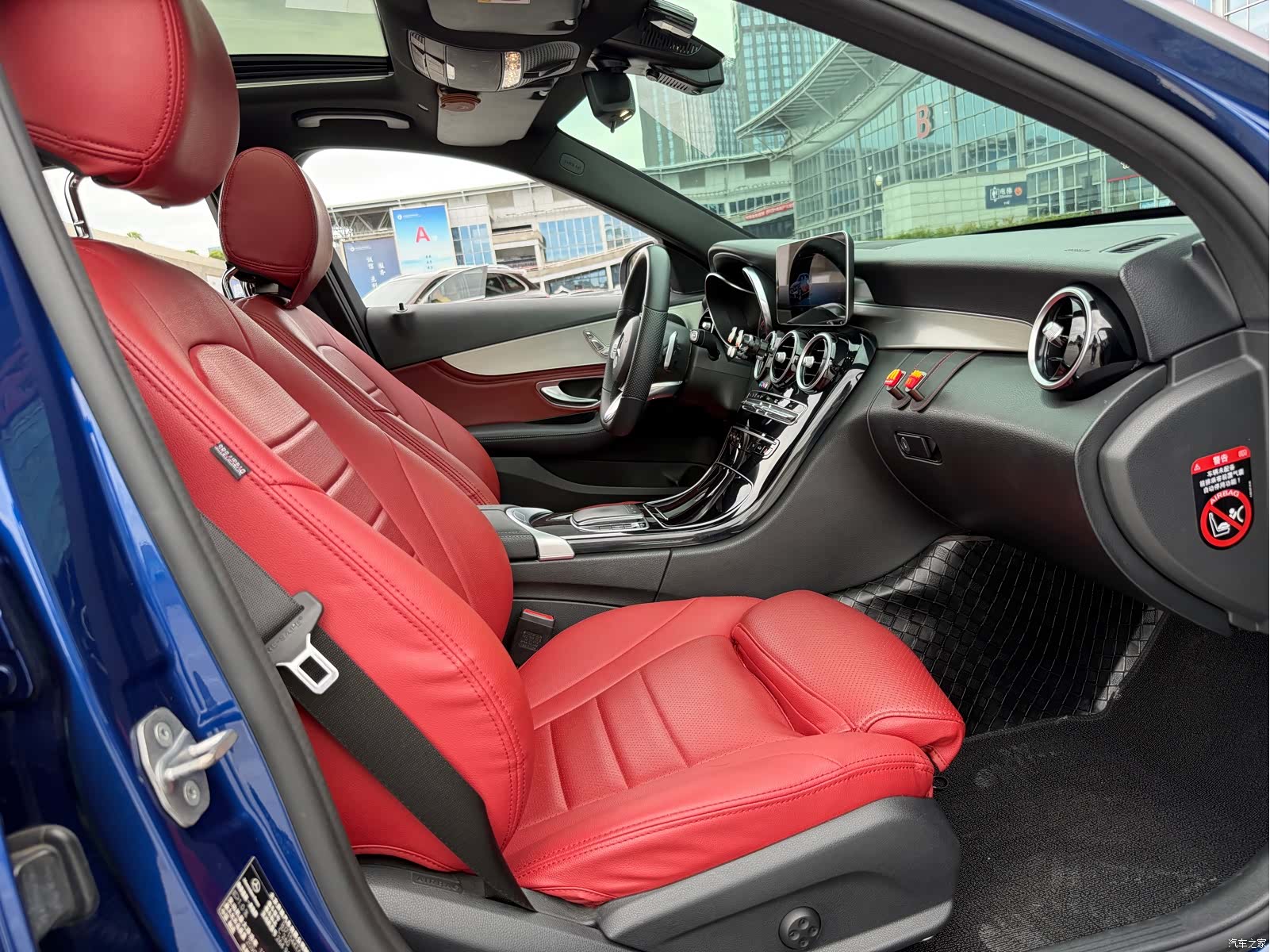 Mercedes-Benz C-Class, 2019 15