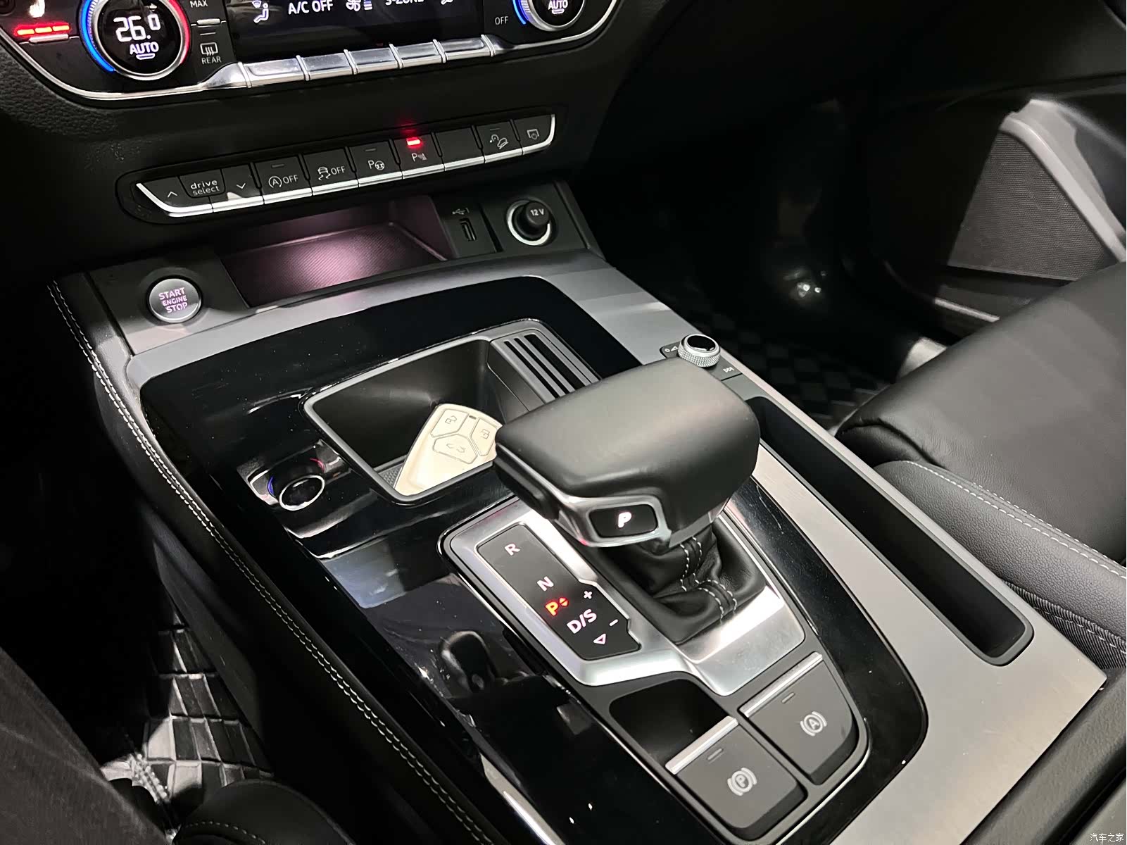 Audi Q5L, 2023 12