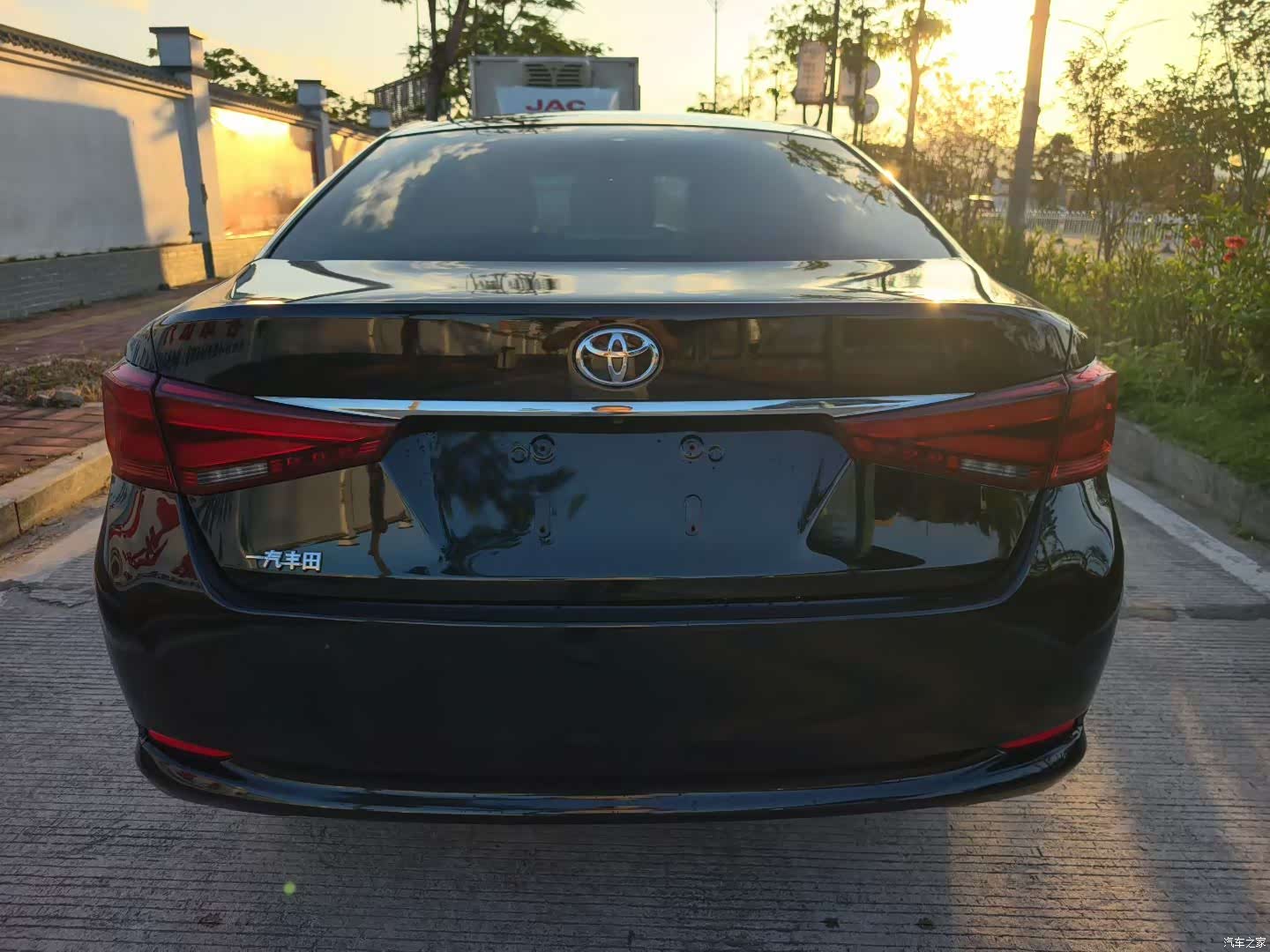 Toyota Crown, 2015 8